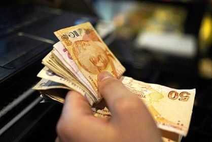 نشان طلای کشتی فرنگی قهرمانی جهان بر گردن میرزا زاده نشان طلای کشتی فرنگی قهرمانی جهان بر گردن میرزا زاده