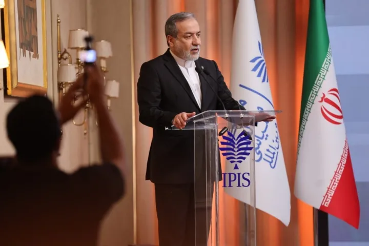 عراقچی: آتش‌بس فقط با توقف کامل جنگ محقق می‌شود